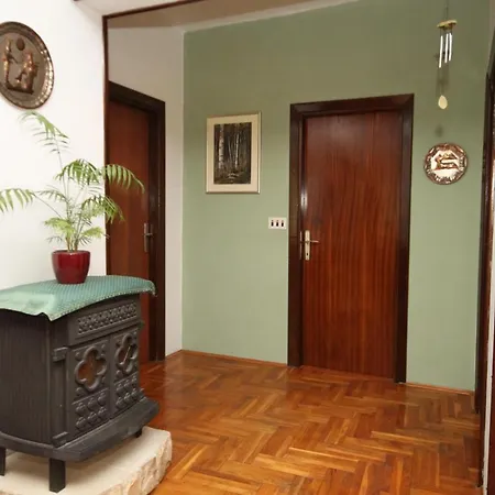 With A Parking Space Kraj, Pasman - 8372 Tkon
